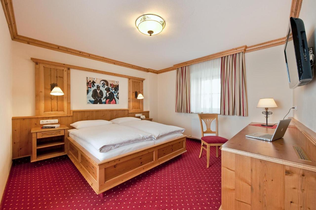 Eggerwirt Kitzbuehel, Hotel & Restaurant Extérieur photo