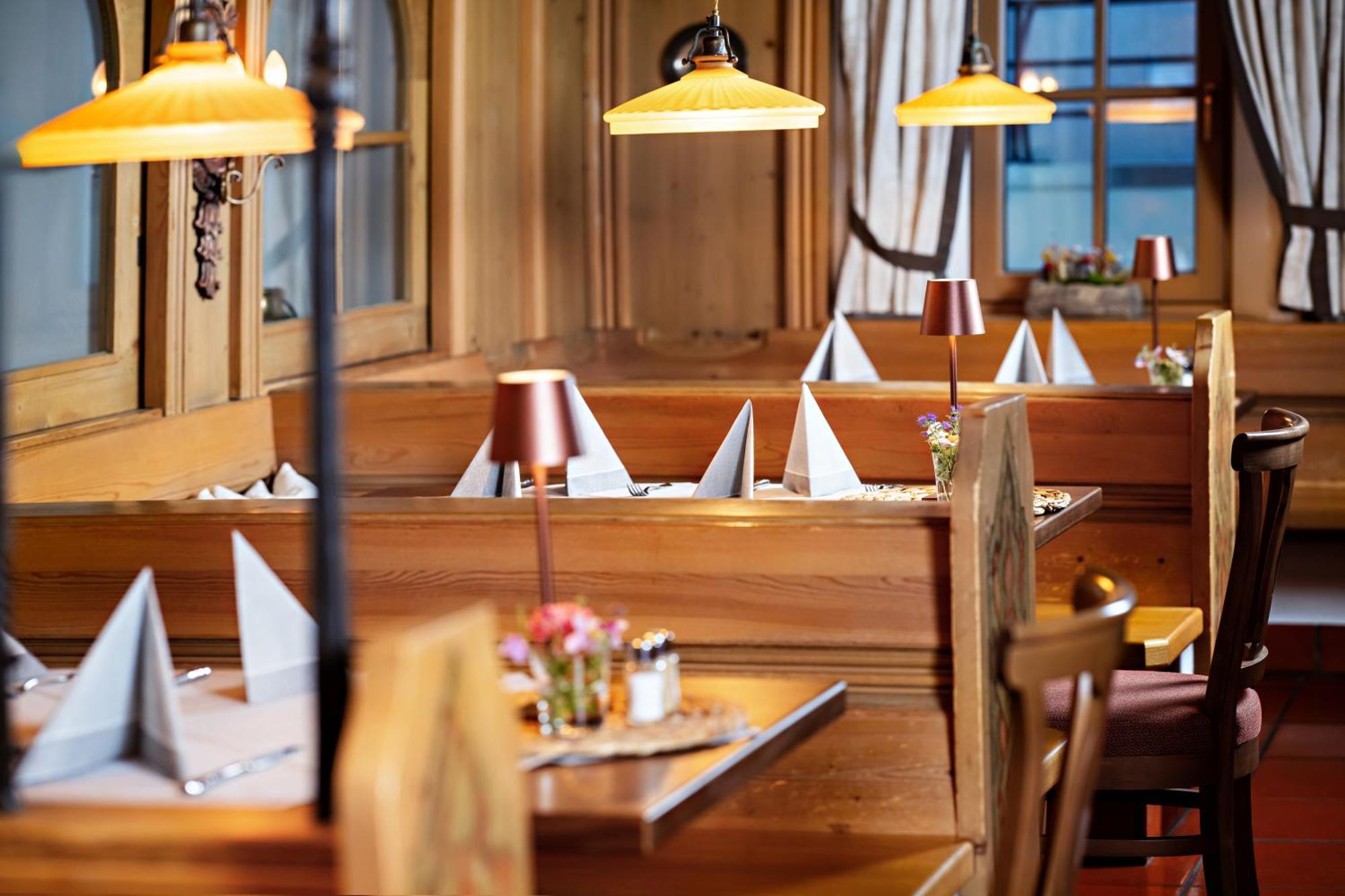 Eggerwirt Kitzbuehel, Hotel & Restaurant Extérieur photo