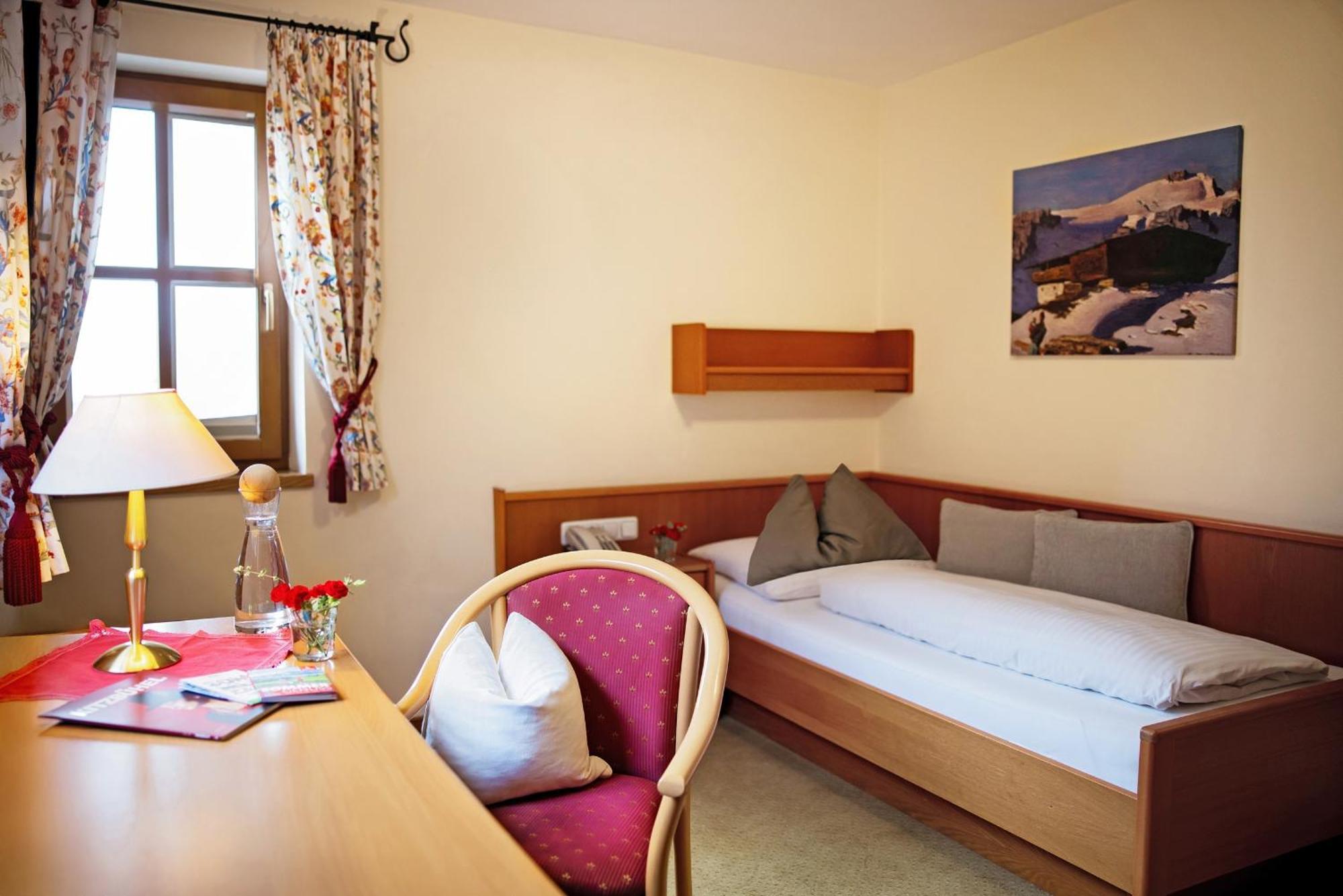 Eggerwirt Kitzbuehel, Hotel & Restaurant Extérieur photo