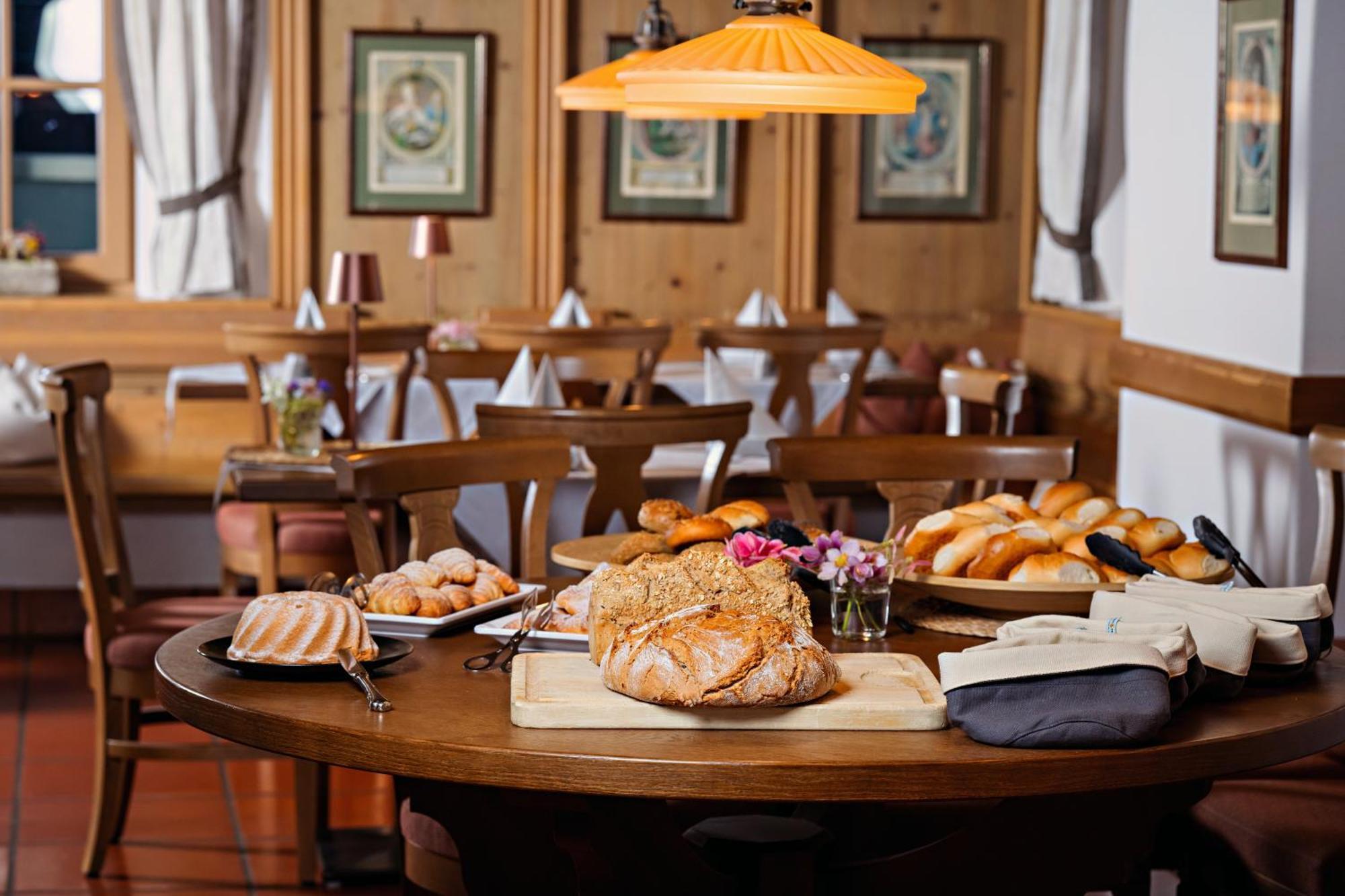 Eggerwirt Kitzbuehel, Hotel & Restaurant Extérieur photo