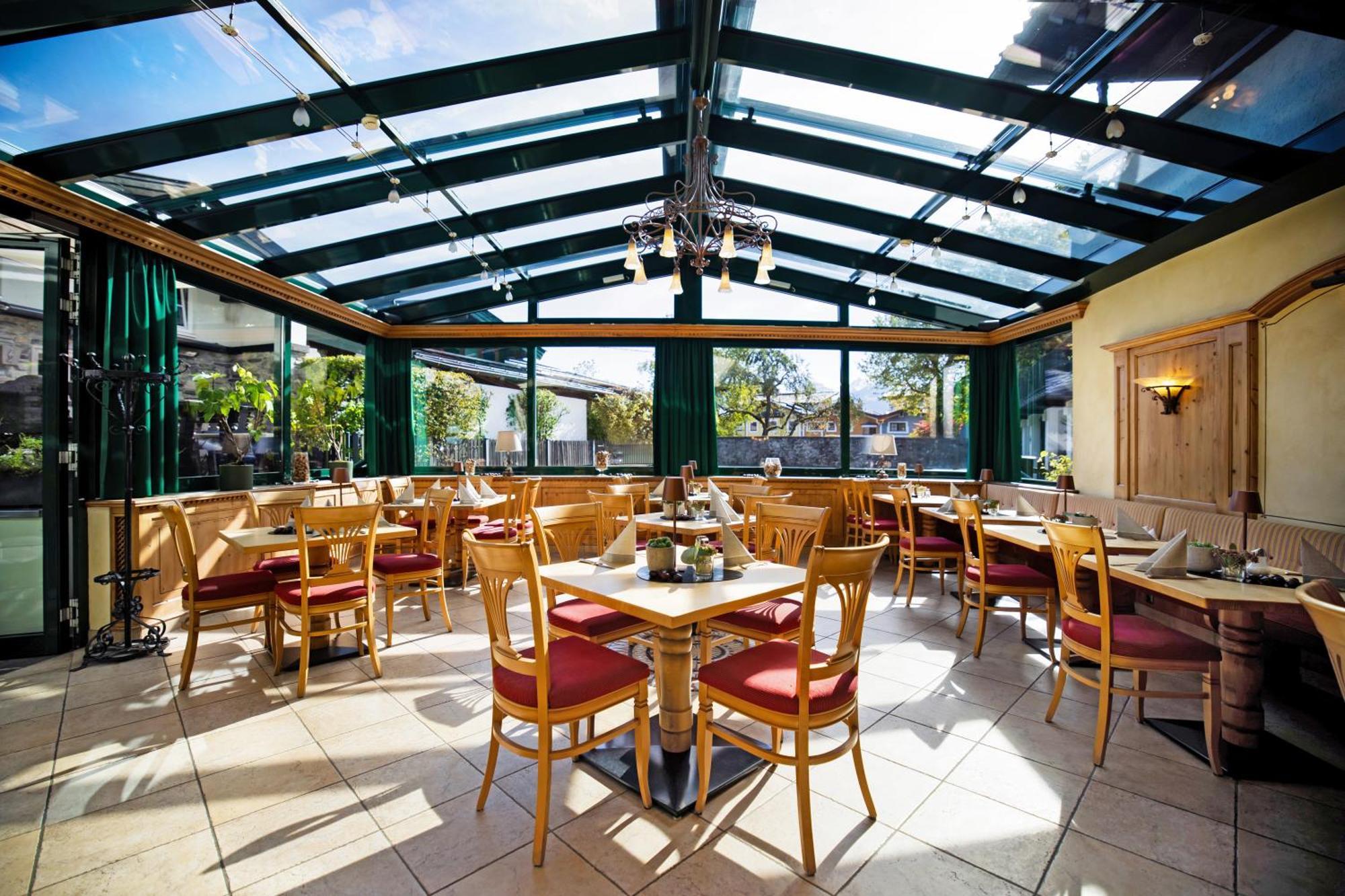 Eggerwirt Kitzbuehel, Hotel & Restaurant Extérieur photo