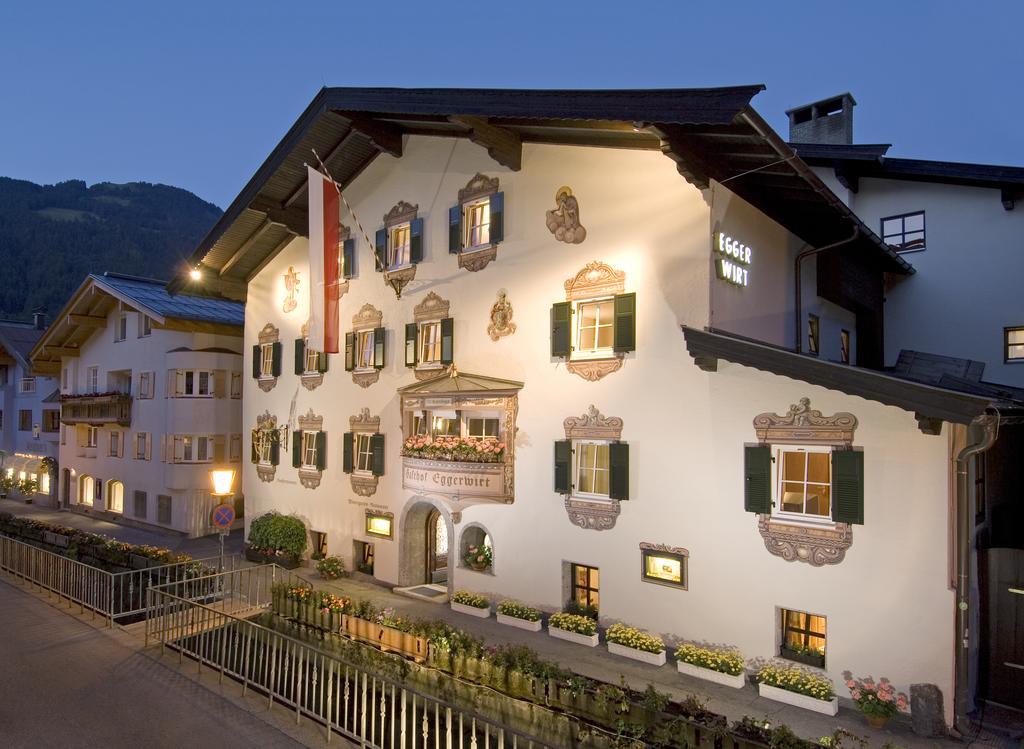 Eggerwirt Kitzbuehel, Hotel & Restaurant Extérieur photo