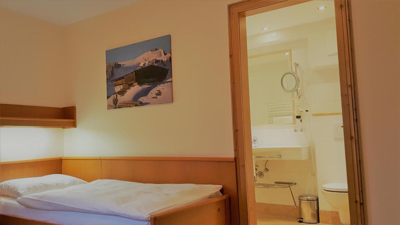 Eggerwirt Kitzbuehel, Hotel & Restaurant Extérieur photo